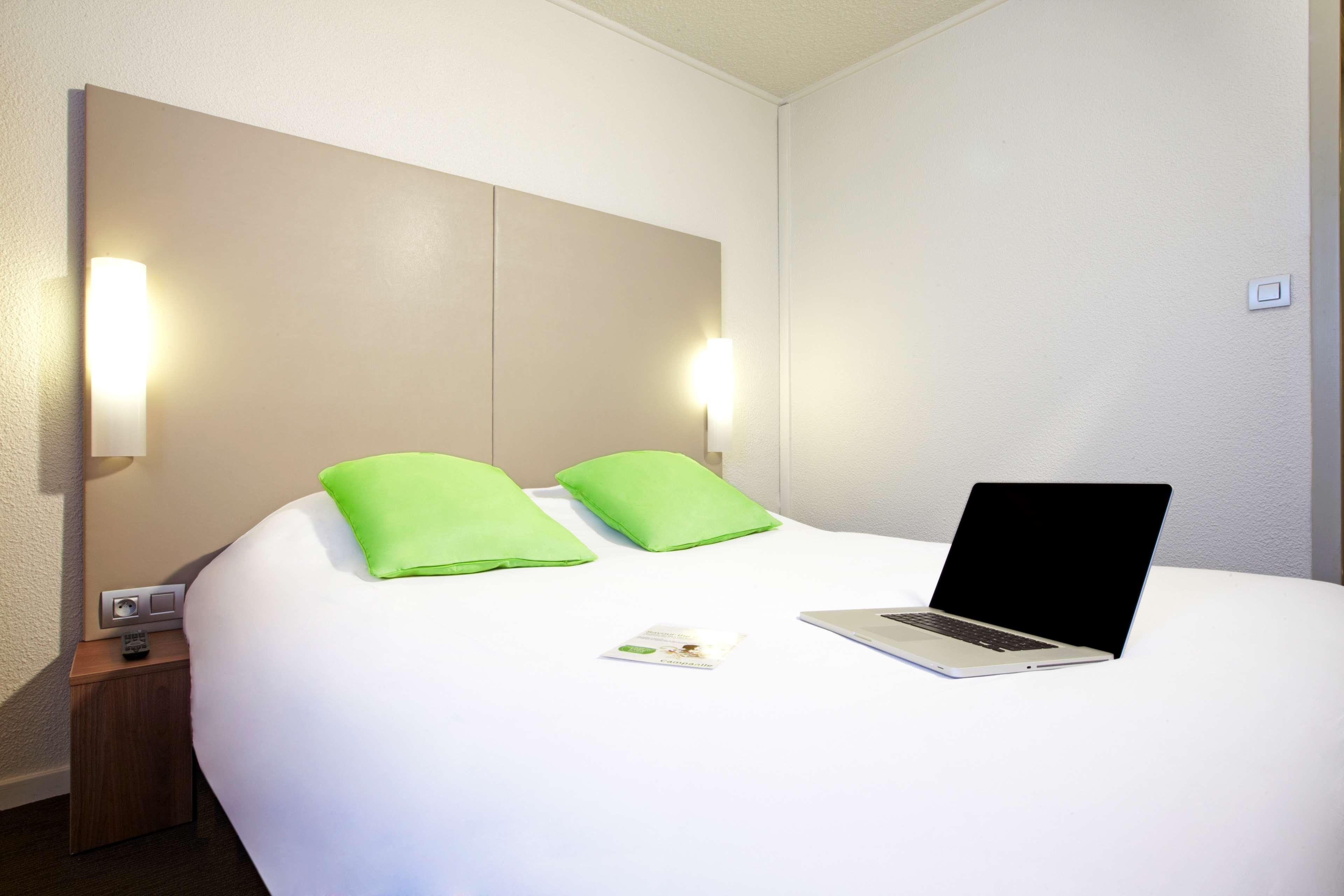 Campanile Montpellier Est Le Millenaire Hotel Exterior photo