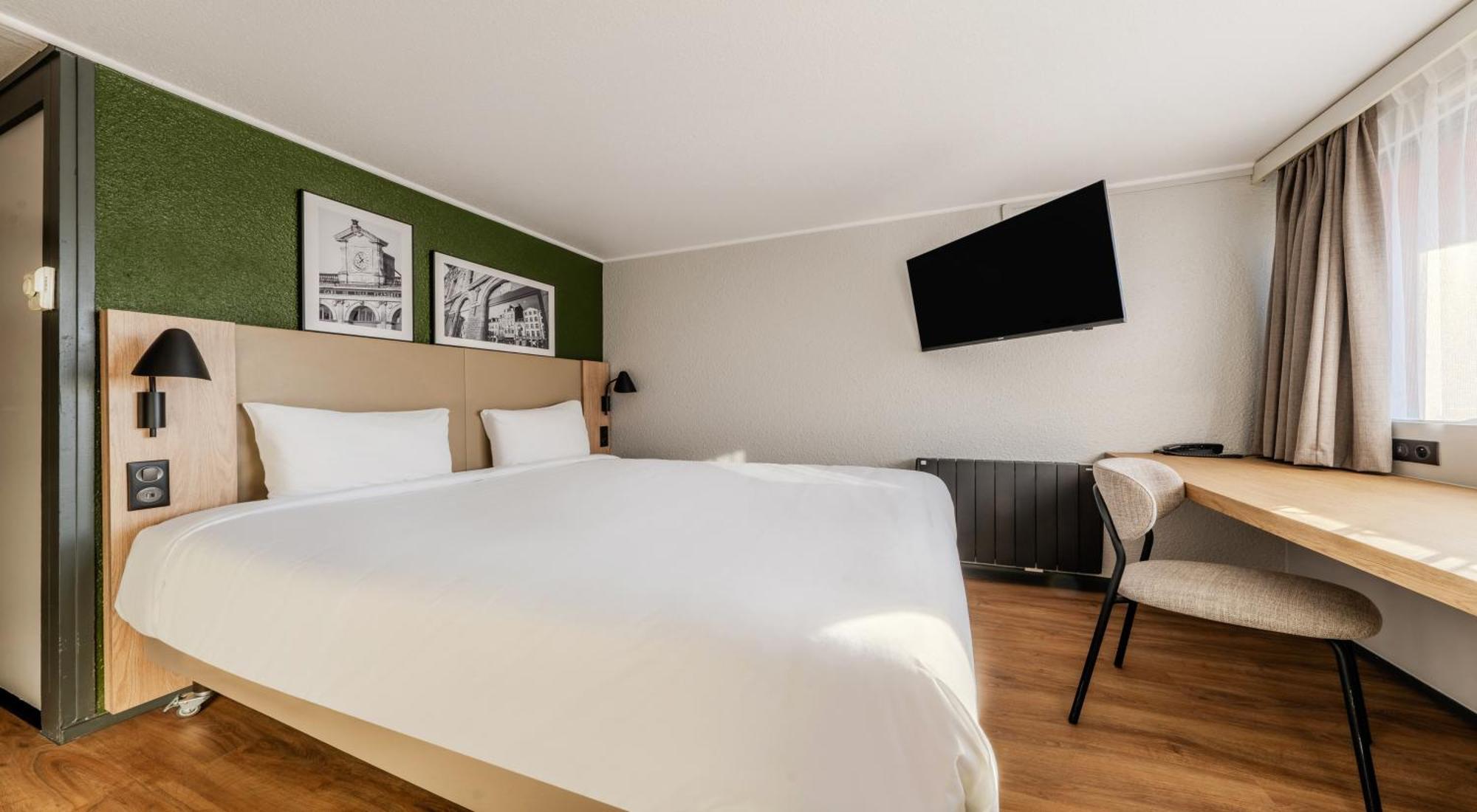 Campanile Montpellier Est Le Millenaire Hotel Exterior photo